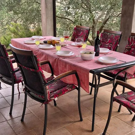 Tamaris Hidden Gem Near ヴィラ ヤドリヤ