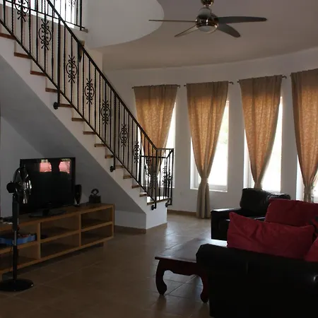 Tamaris Hidden Gem Near ヴィラ *