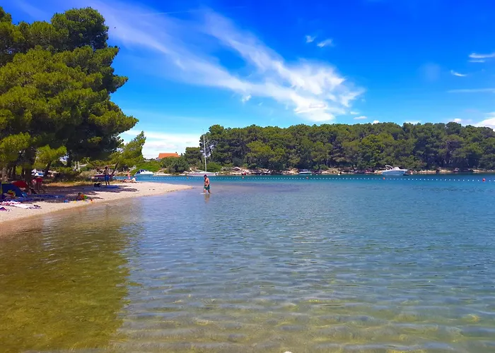 Tamaris Hidden Gem Near וילה יאדריה